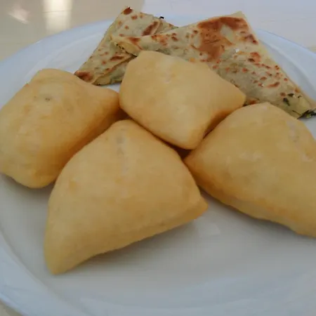 Ayse Hatun Butik & Kahvalti Çeşme